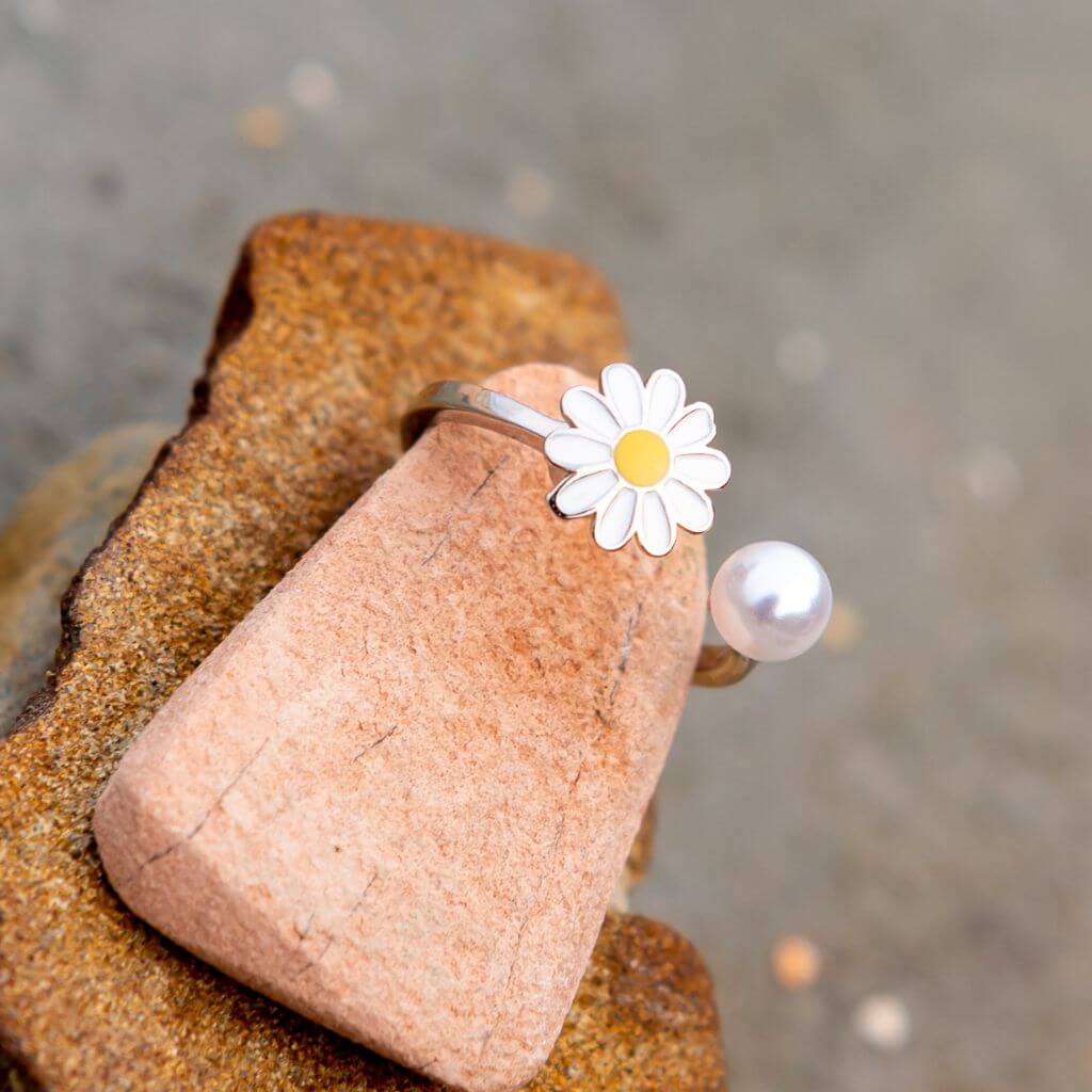 Flower Pearl Ring for Fidgeting 925 Silver Adjustable - Image 3