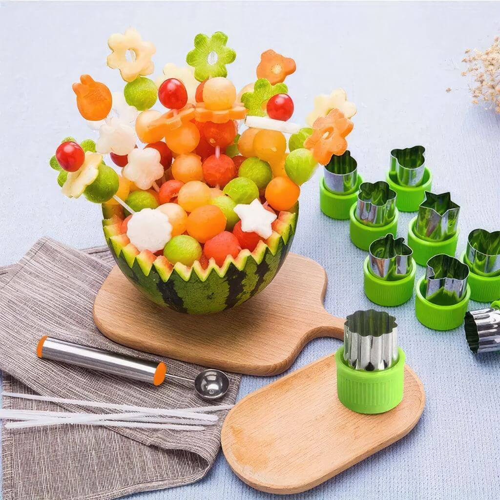 Fruit & Veggie Cutters - 12 Piece Set - Image 11