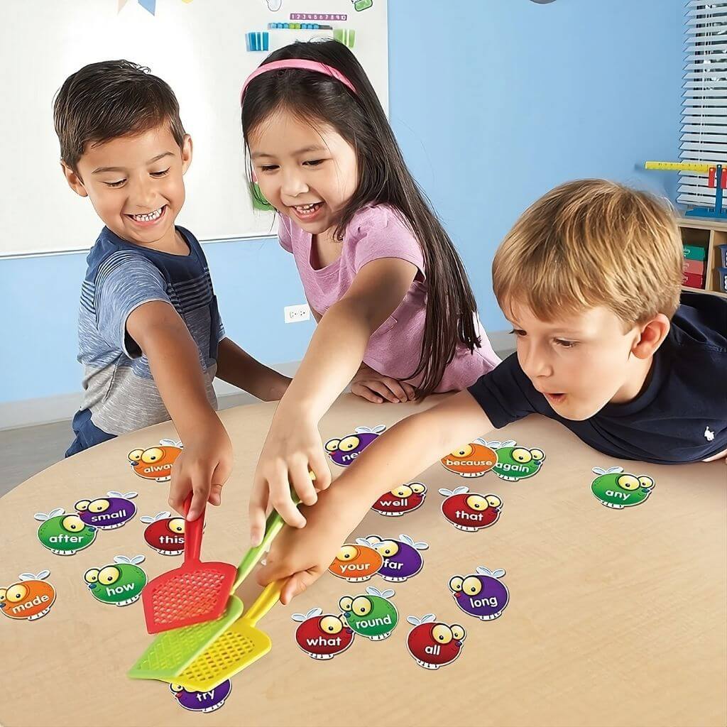 Learning Resources Sight Words Swat! Board Game - Image 4